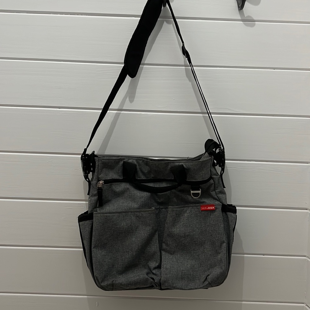Skip Hop diaper bag/murse